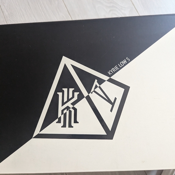 Kyrie Low 5 Dark Marina Blue - Picture 4 of 4